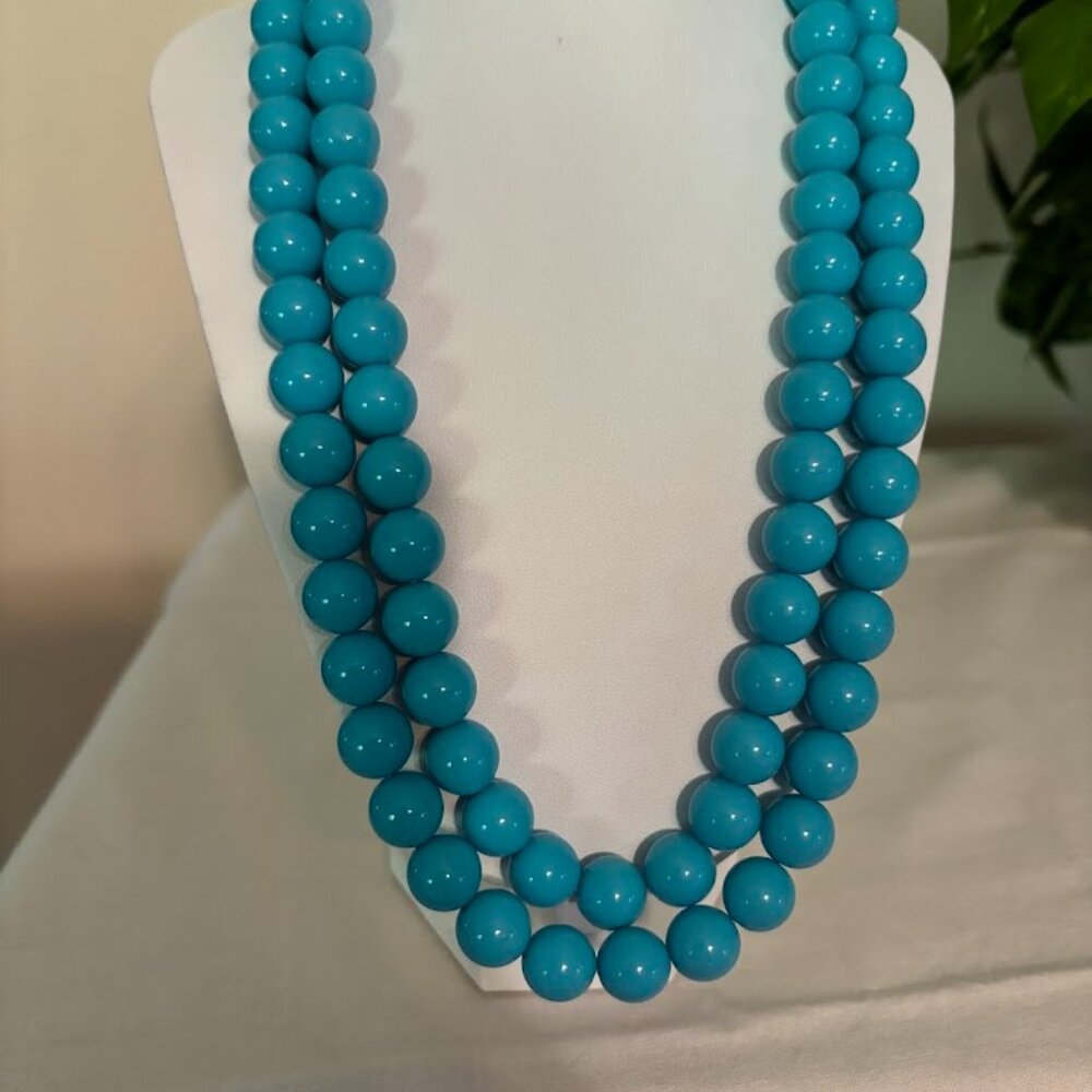 Beautiful Turquoise Color Necklace (42") for any occasion - Picture 1 of 16